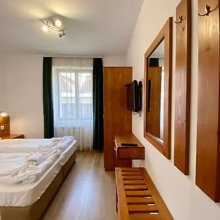 Szálloda Edelweiss 3*