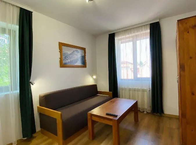 Edelweiss 호텔 반스코