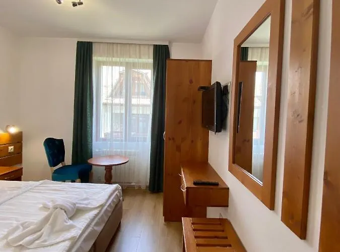 호텔 Edelweiss 반스코